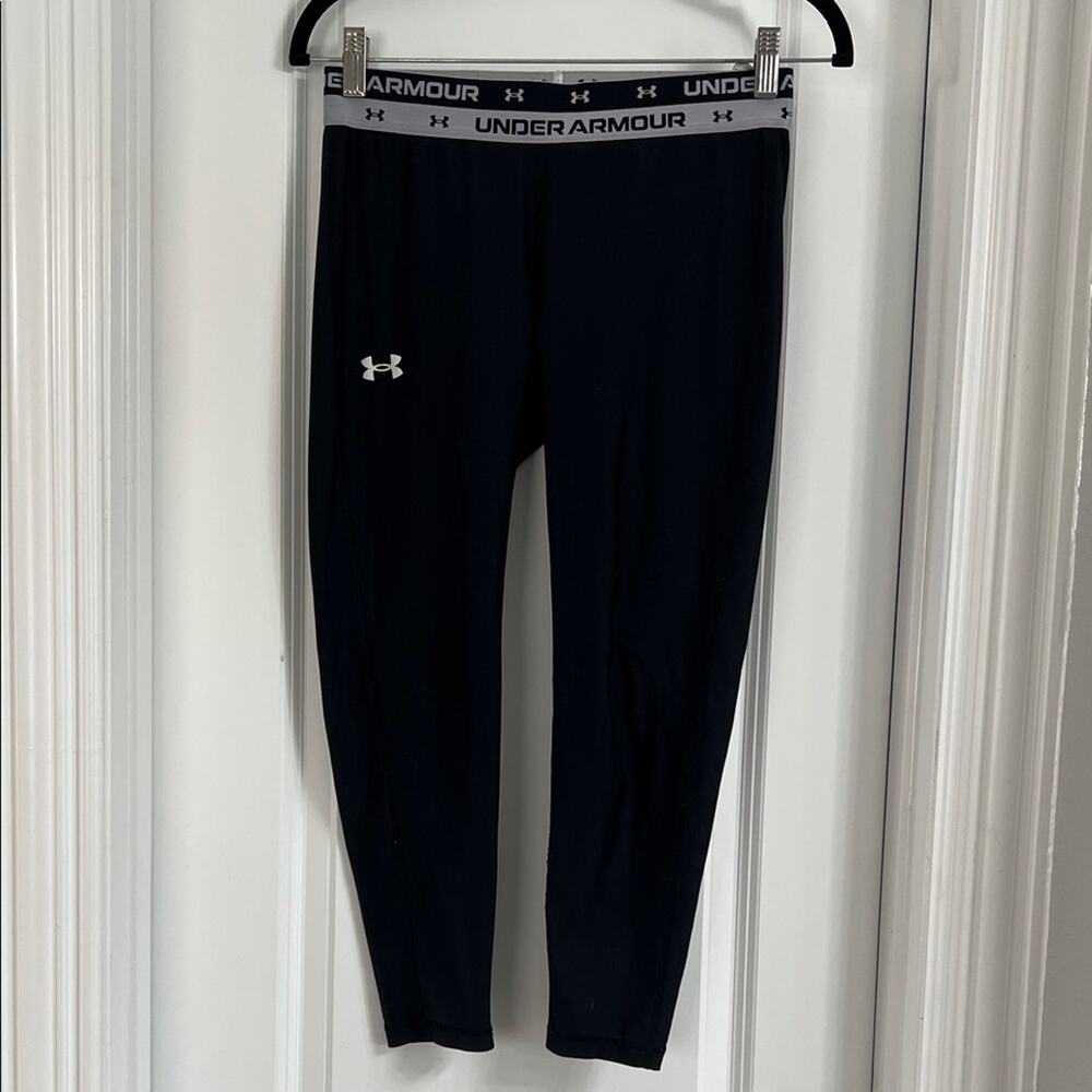 Kids Under Armour Black Athletic Leggings | YLG